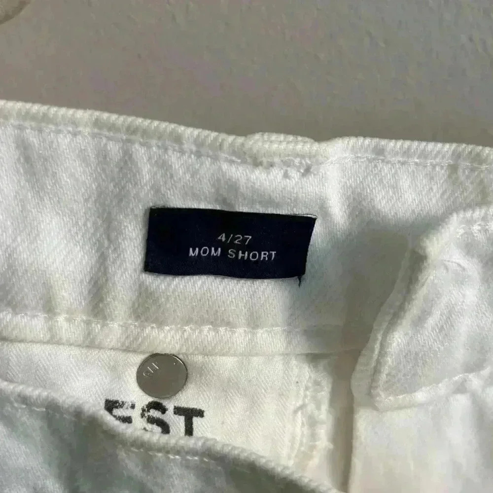 GAP White Denim Mom Shorts - Picture 5 of 5
